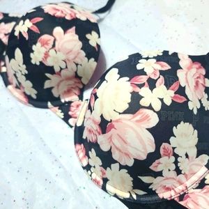 Victoria Secrets Bra